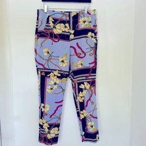 Women’s 7th Avenue Design Studio New York & Company Blue Floral Capri Pants 12